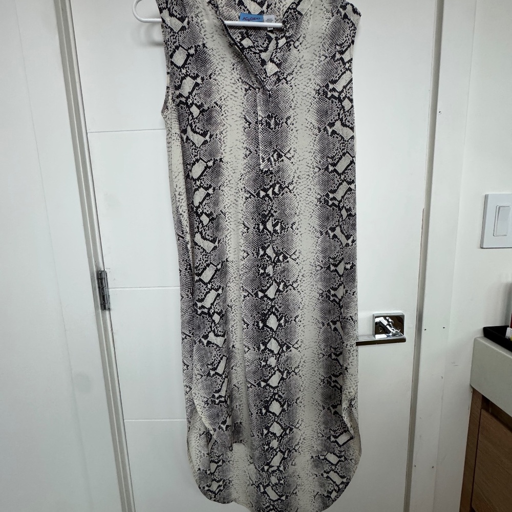 100% silk Acrobat sleeveless shirt dress in snake skin